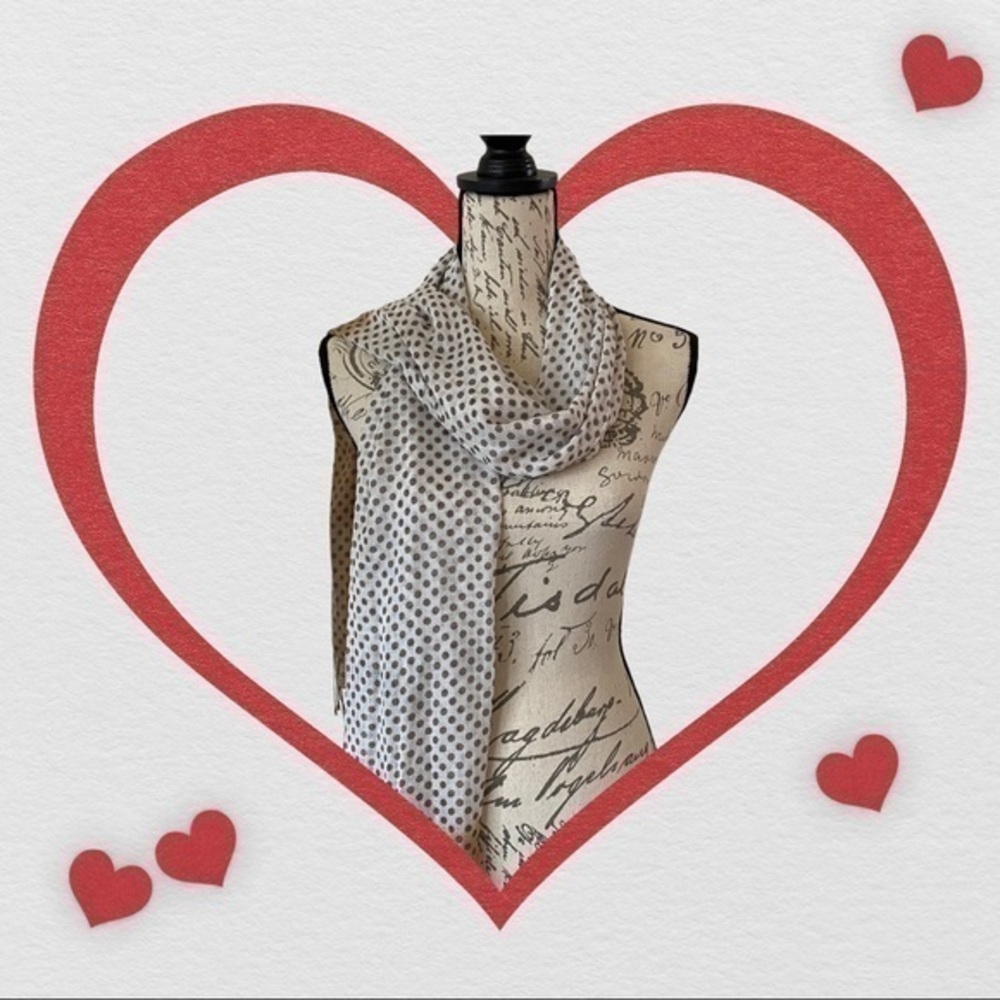 GAP FRINGE TASSEL SCARVE TAN AND WHITE POLKA DOT